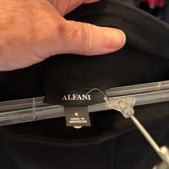 Alfani Elegant Black Women's Pull On Pants SZ 8 w\Control Panel NWOT - Picture 5 of 6